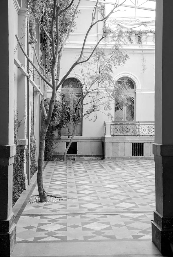 casa_barcelona-1_edited.jpg