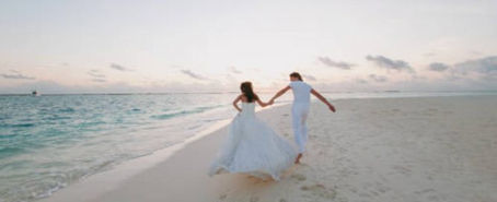 Plan Your Destination Elopement to Maui