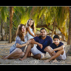 More beach portraits in Costa Rica with Rosa and family….
