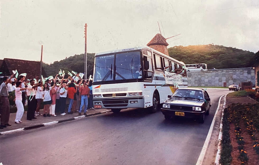 Festa de reconhecimento como universidade