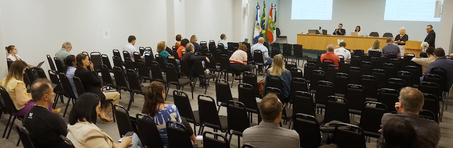 Conselho Universitário aprova novo regimento que altera avaliação de desempenho 