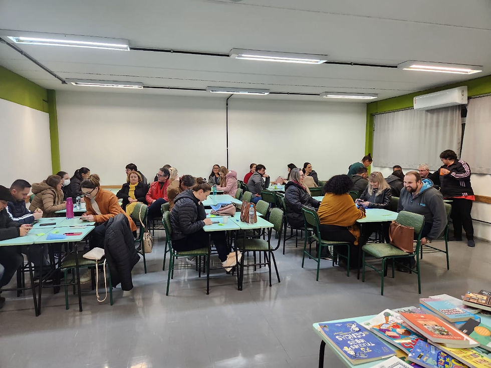 formação para profissionais da rede estadual de ensino na Univille, campus São Bento do Sul