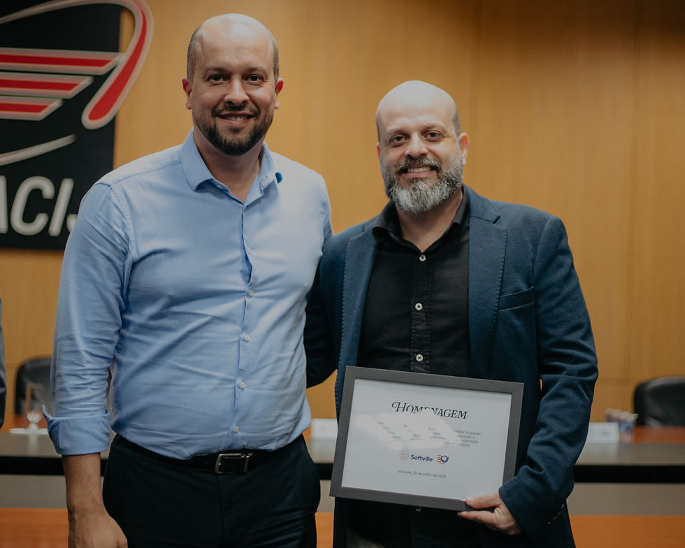 Prof. Dr. João Romão também foi homenageado