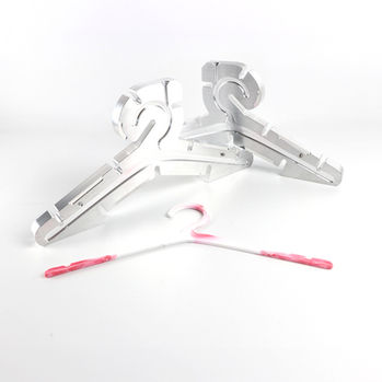 plasticpreneur coat hanger mould