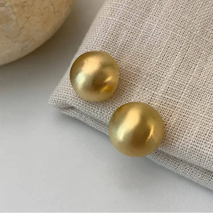 Miniatura: Charm Exaggerated Personality Round Matte Stud Earrings for Women Temperament En