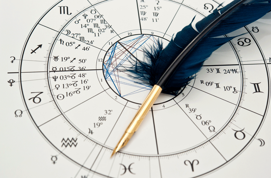 Las-5-mejores-etapas-de-tu-vida-para-reservar-una-lectura-de-astrologÃa_Cover.gif