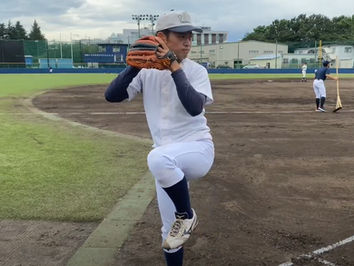 小学生へ向けた野球教室”投げる”編