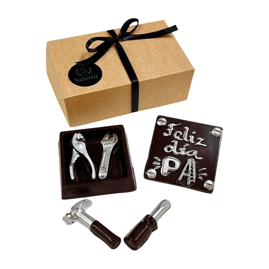 Caja de herramientas de chocolate sin azúcar para regalar en el Día del Padre.