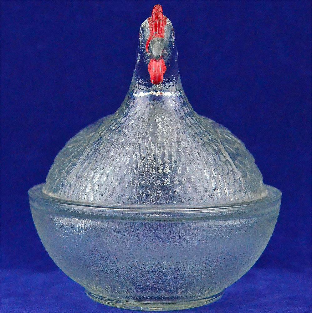 Glass Nesting Hens