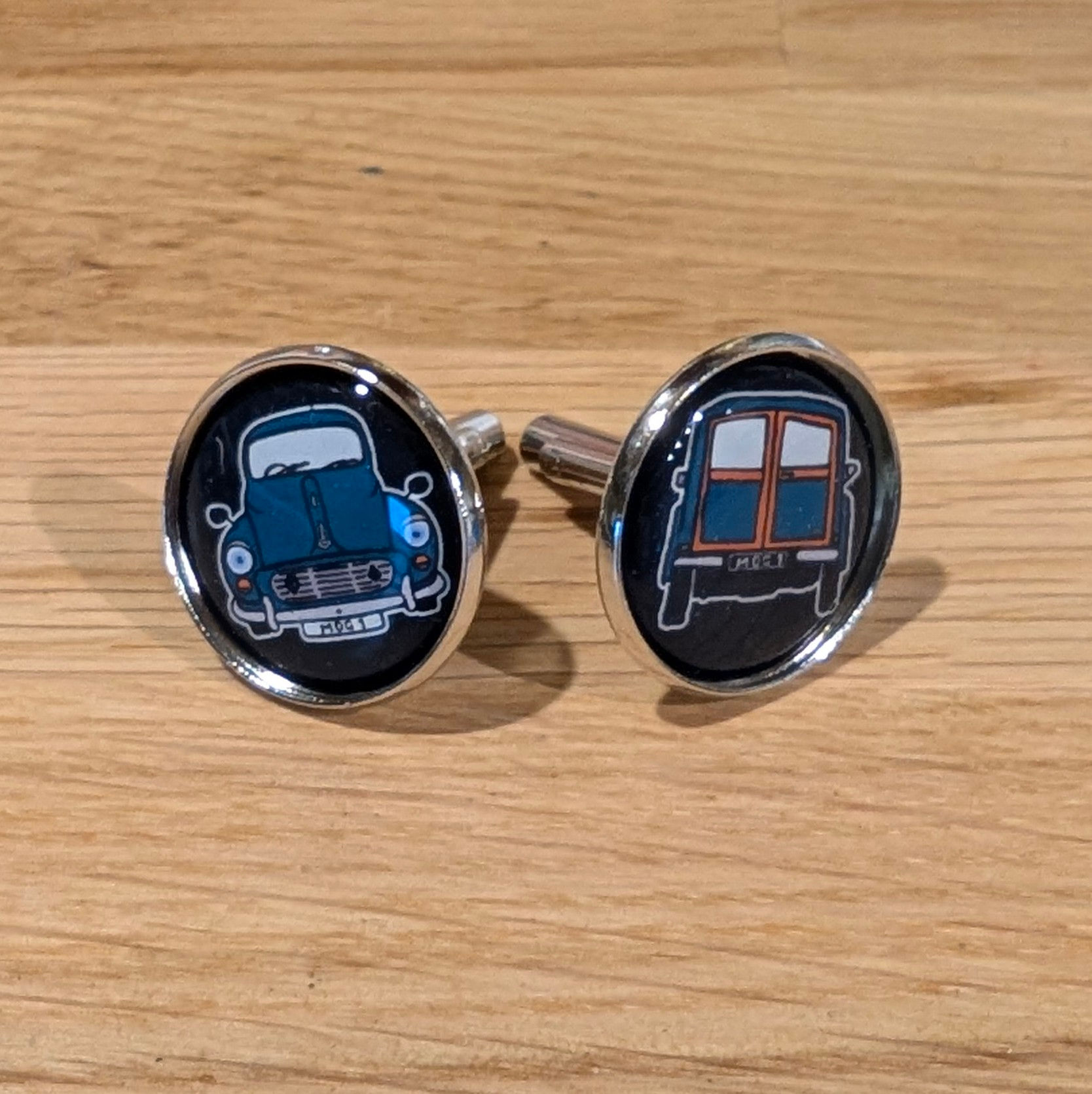 Morris Minor Traveller Cuff Links