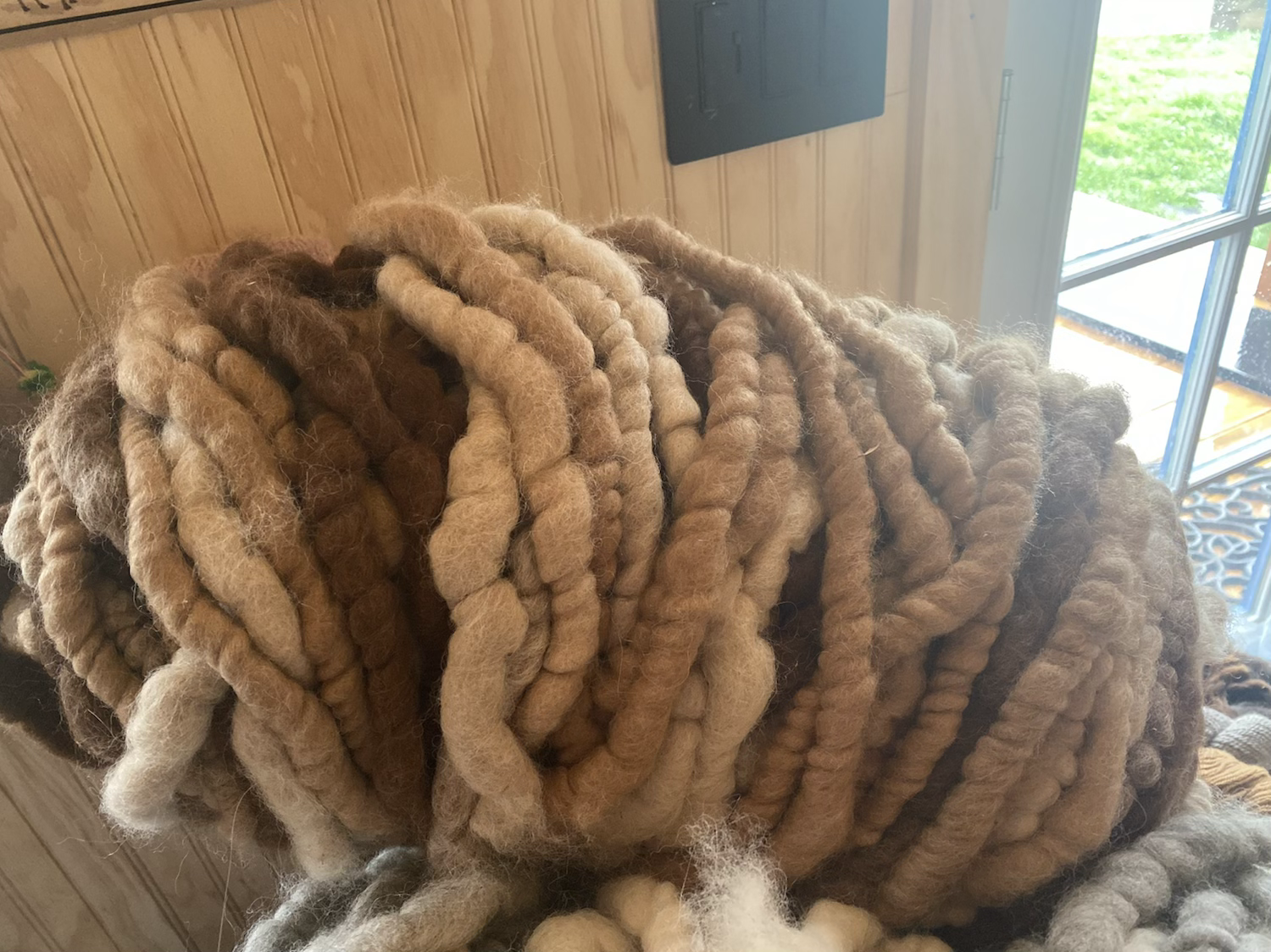 Alpaca rug yarn 