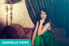 danielle-hope