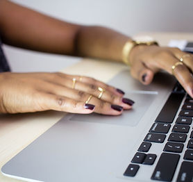 createherstock-2017-Social-Bonus-Neosha-