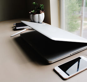 createherstock-2016-Styled-Desk-Scene-Ne