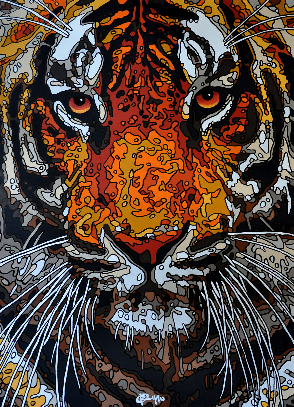 Thumbnail: WHITE AND BENGAL TIGER