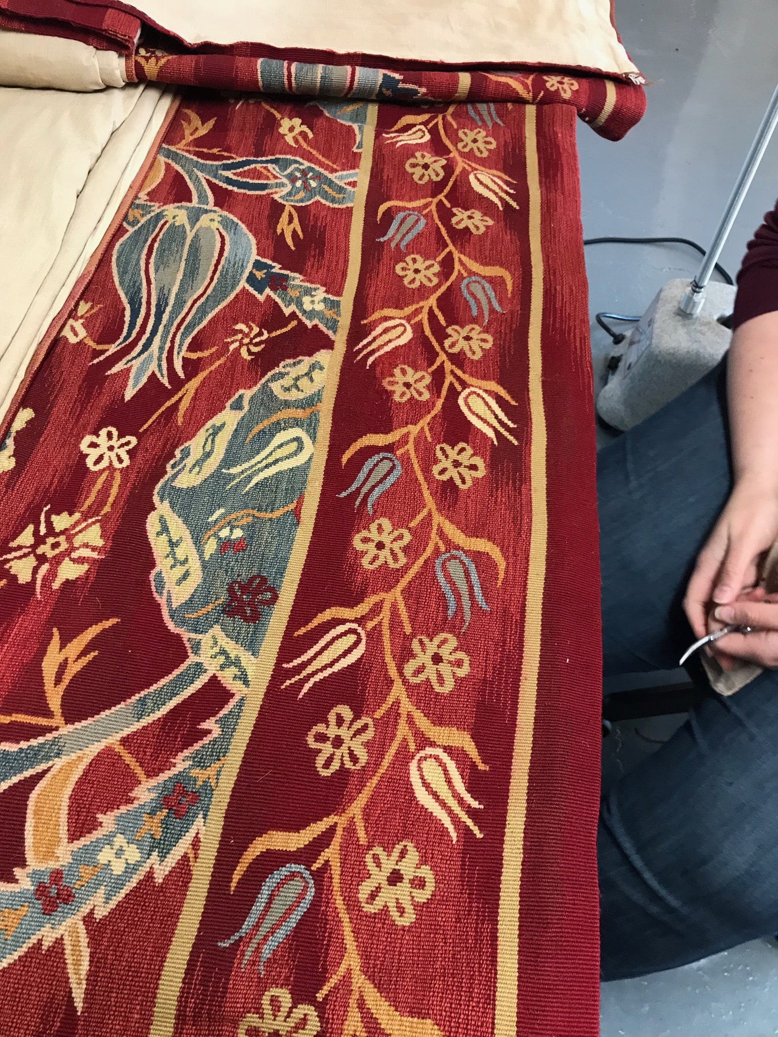 Portland, Oregon  Rug Hand repair  Renaissance Rug Cleaning Inc. Portland, Oregon  Rug Hand repair  Renaissance Rug Cleaning Inc.