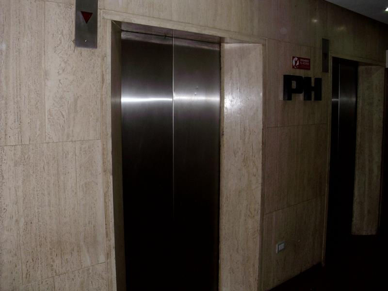 Marco y Puerta