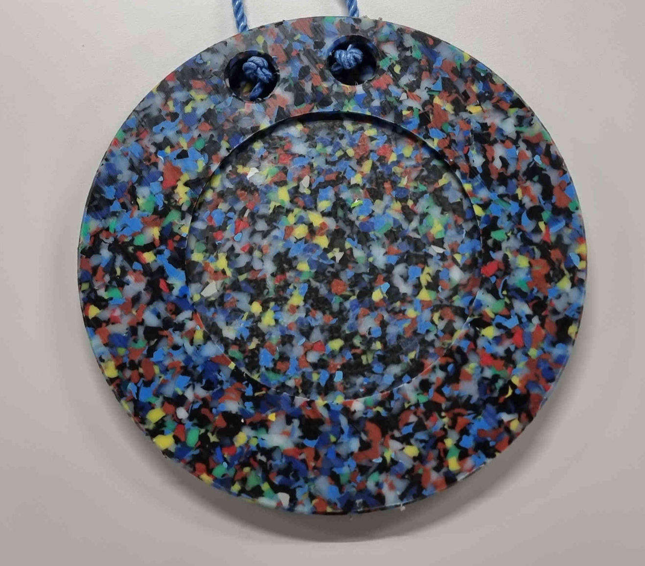 Round Plates with recess