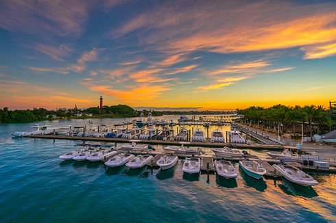 x001x-Jupiter-Lighthouse-Sunrise-at-the-Marina-Along-the-Waterway.jpg