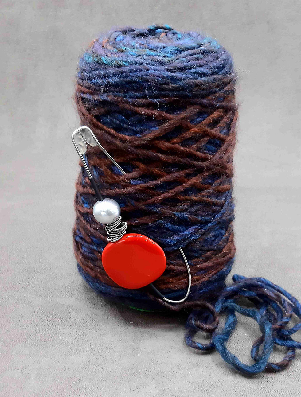 Thumbnail: Plate pin