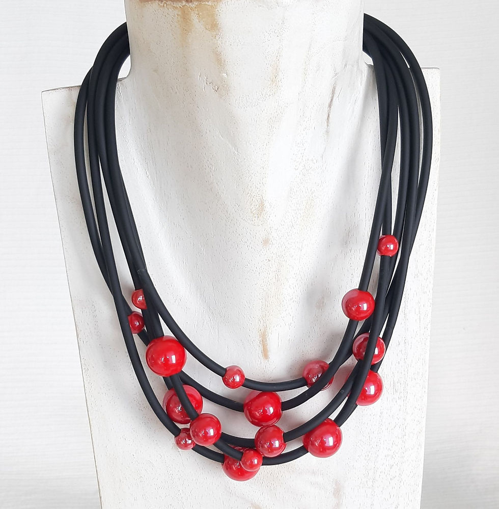 Thumbnail: Spiral necklace