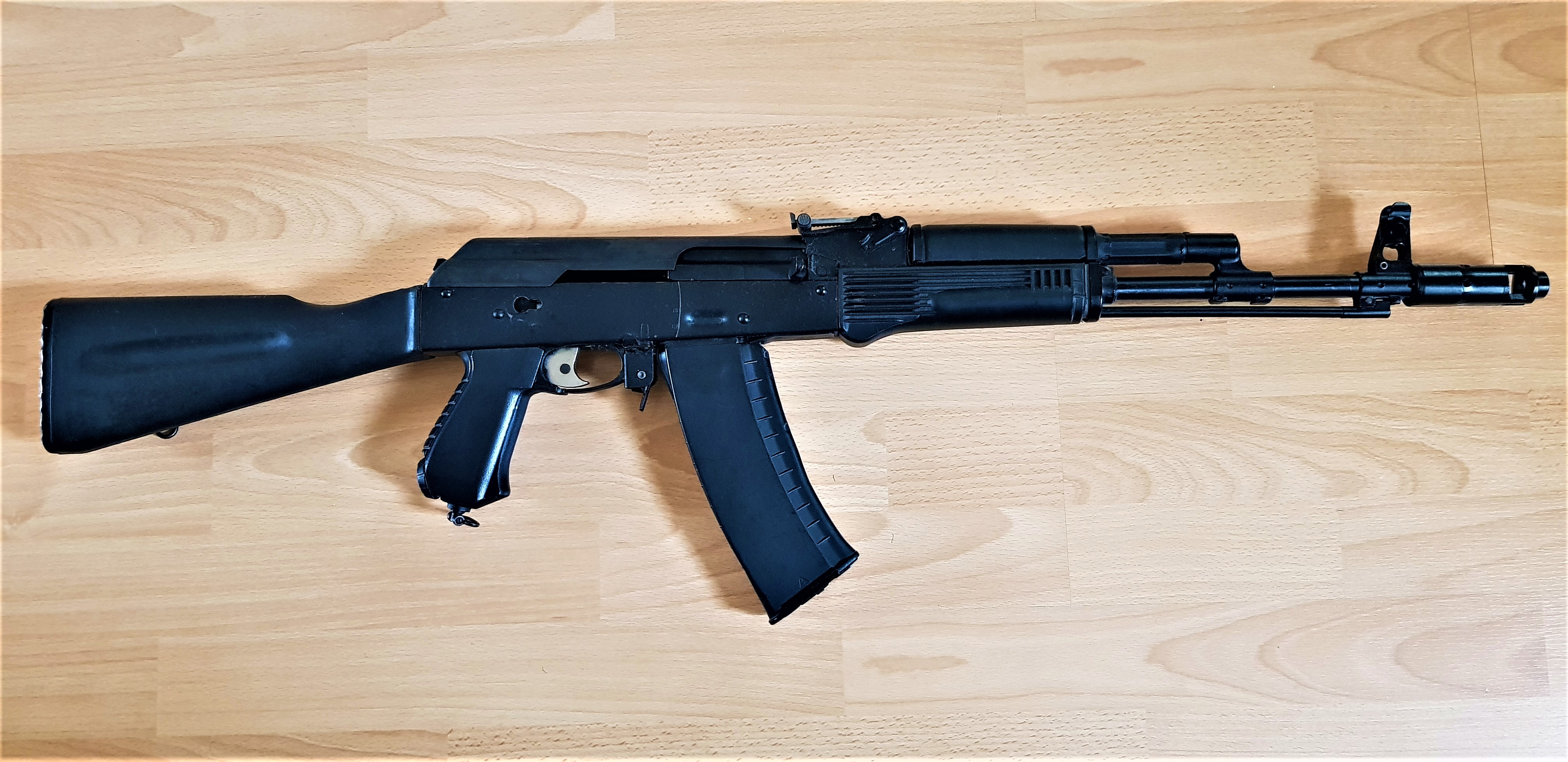 AK47 (Prop)