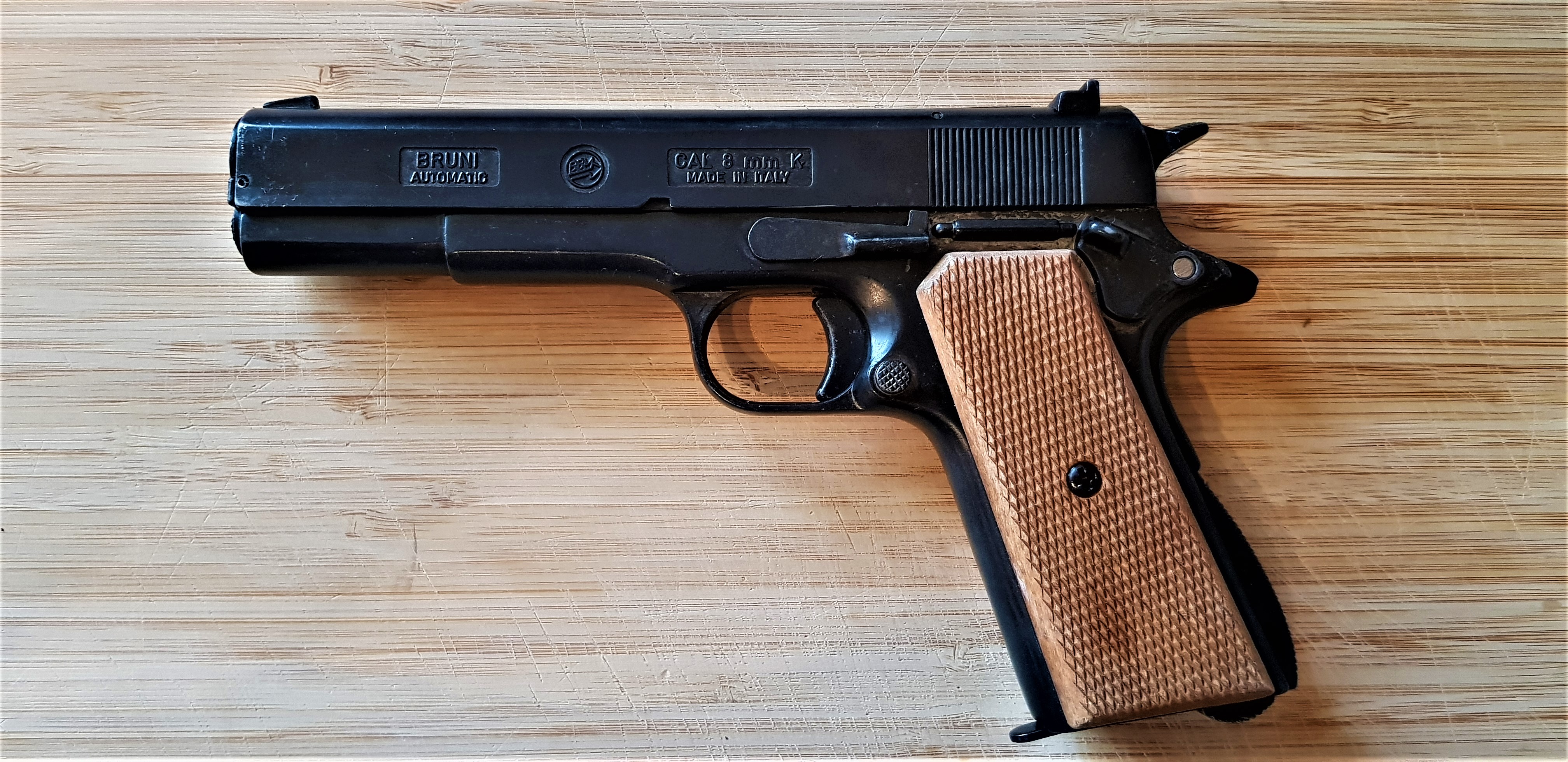 Colt M1911 (Blank Pistol)