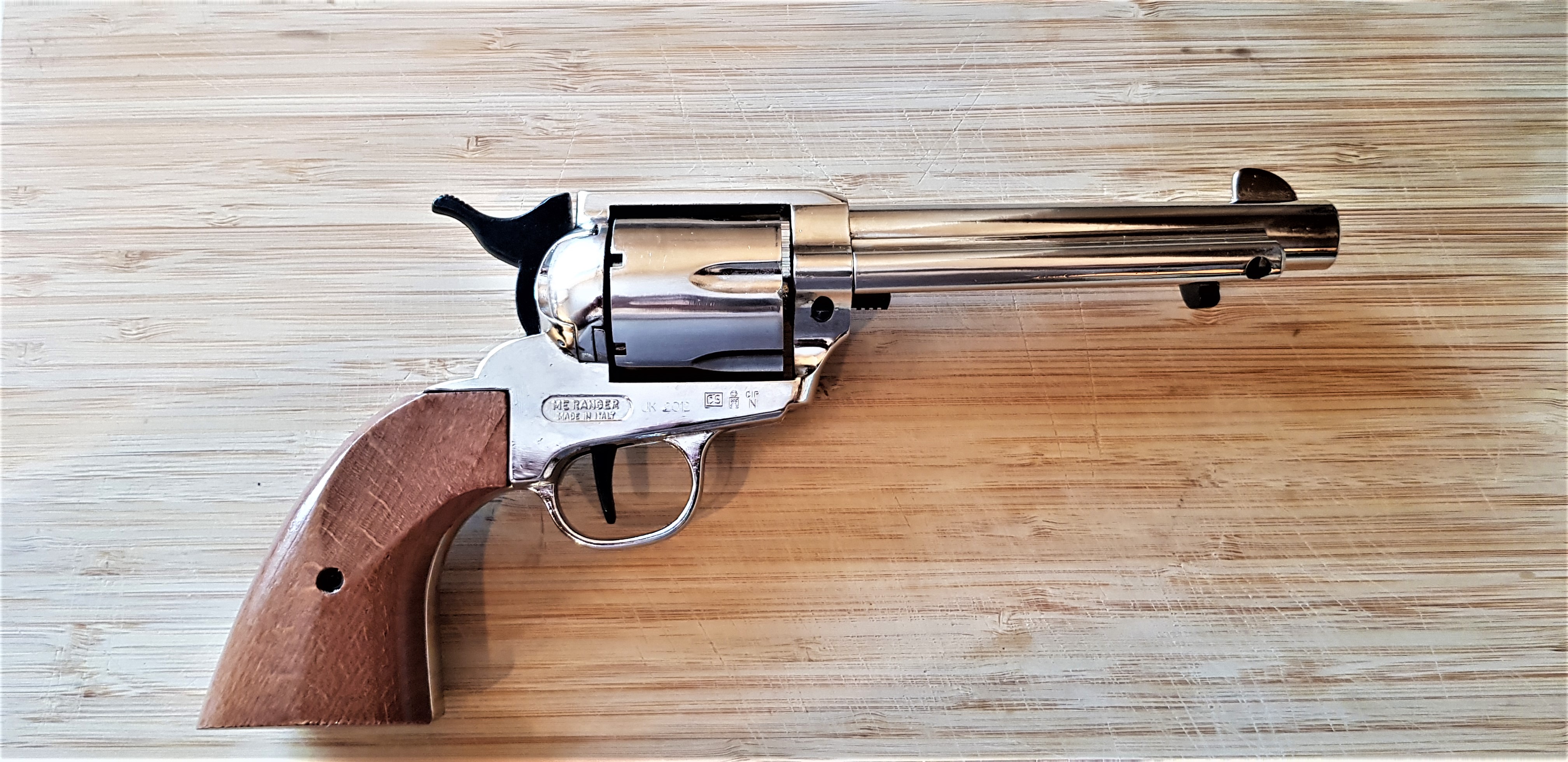 Colt Peacemaker Revolver -Blank Fire