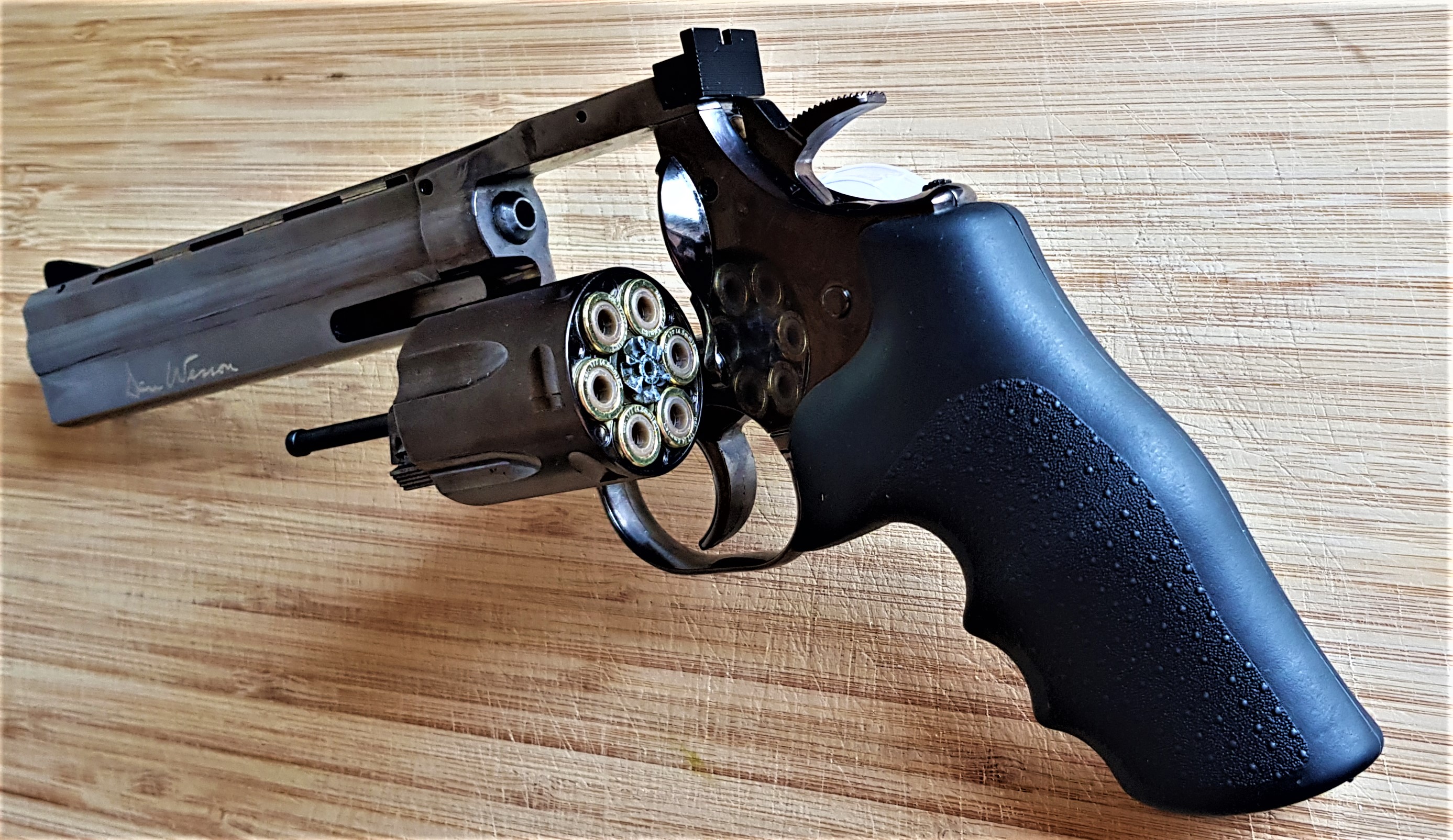 357 Magnum Revolver (Gas Prop)