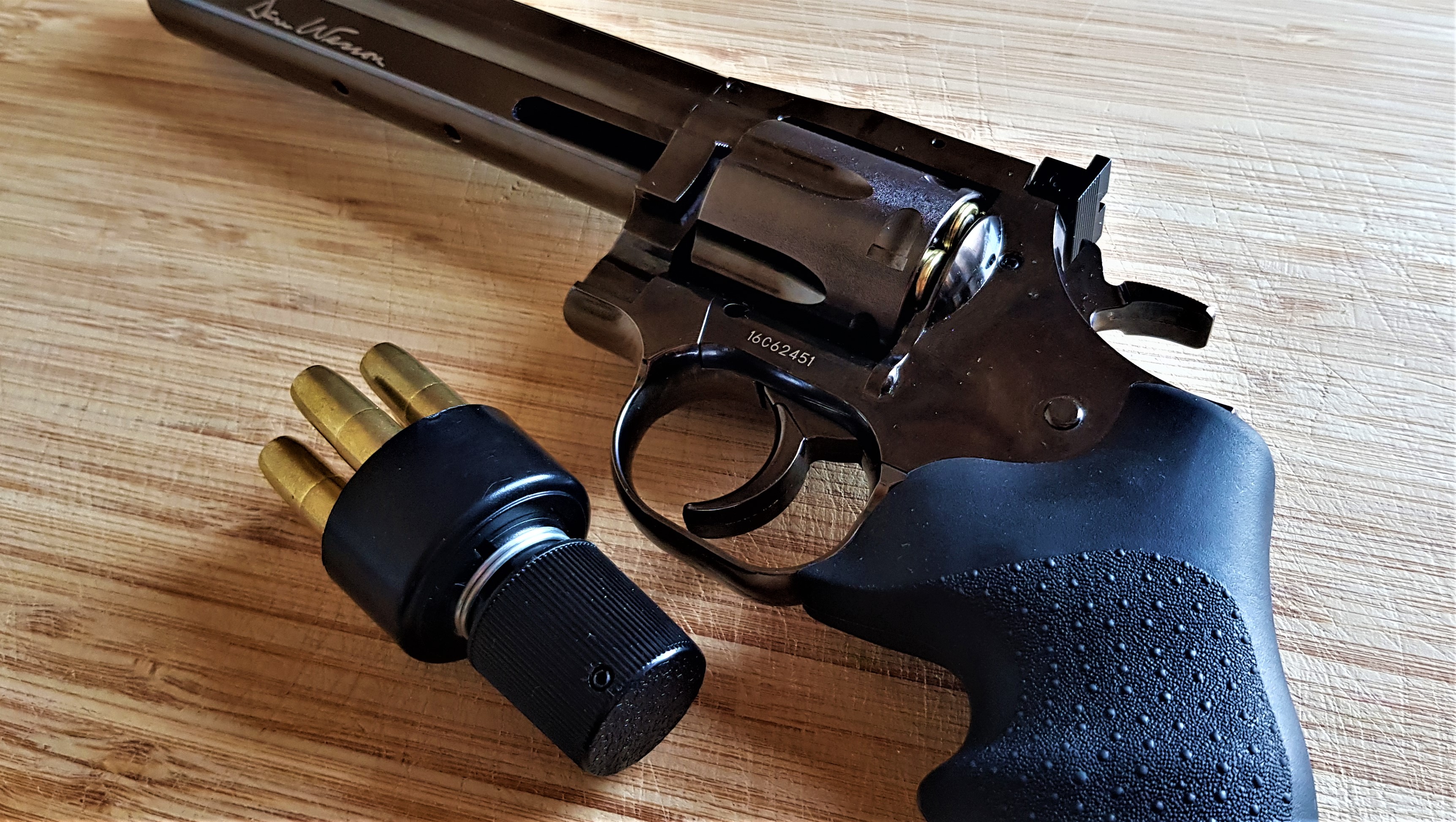 357 Magnum Revolver (Gas Prop)