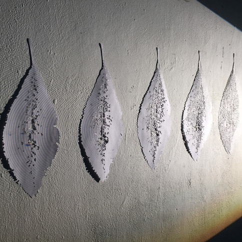 Five Leaves Inversed