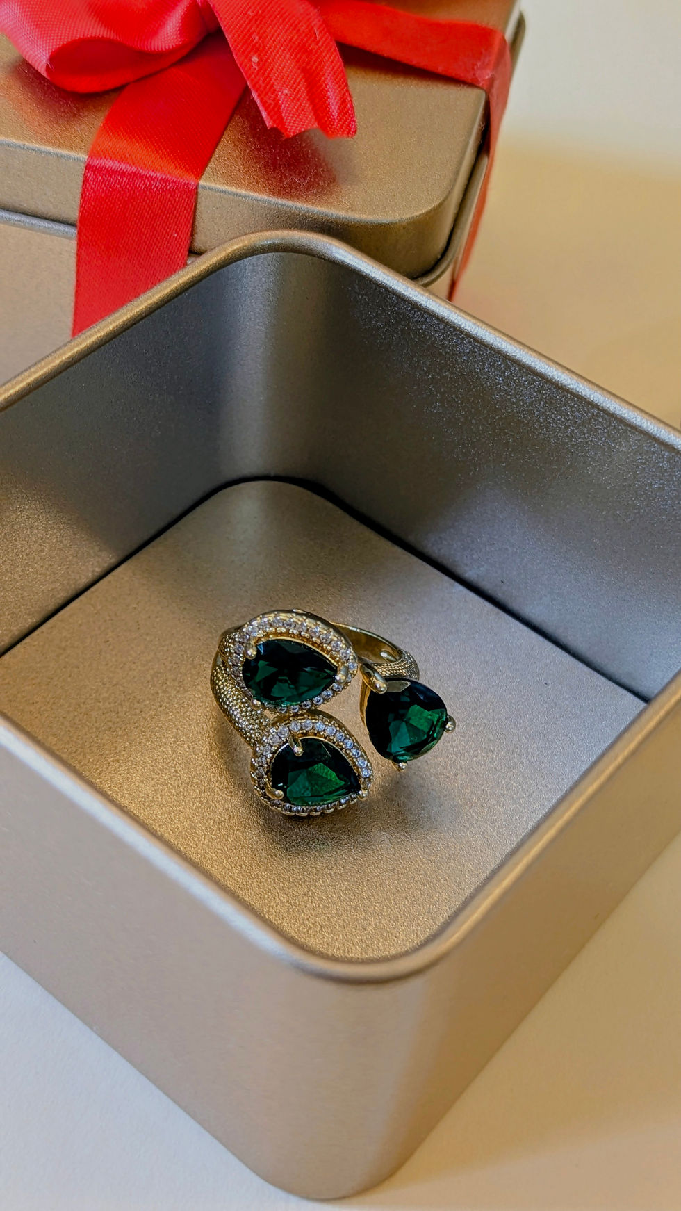 Thumbnail: Tanara Emerald Glow Vintage Luxury Open Stainless Steel Ring