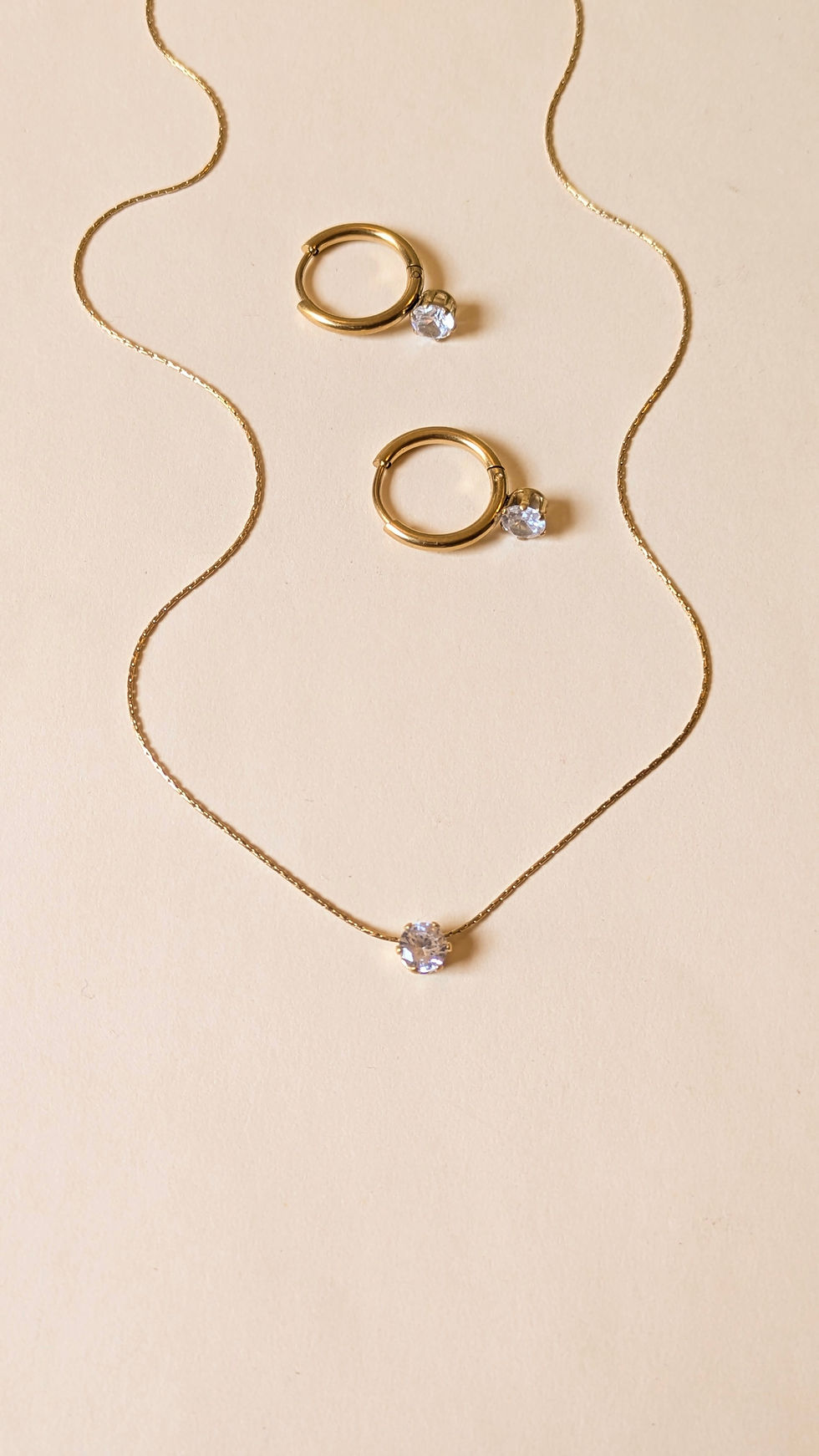 Thumbnail: Tanara Luxe Radiance Crystal Solitaire Jewelry Set