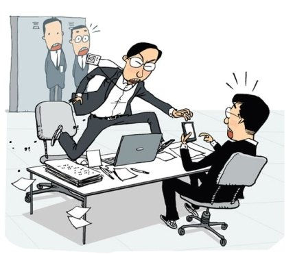 독직폭행 기소된 정진웅···대검 핑계대고 직무배제 미루는 秋