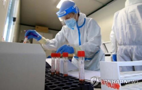 '미 요양원 절반, 코로나 검사장비 받아 사용 안해'