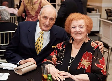 코로나가 앗아간 가족… 아들 사망 이틀 뒤 노부부도 하늘로