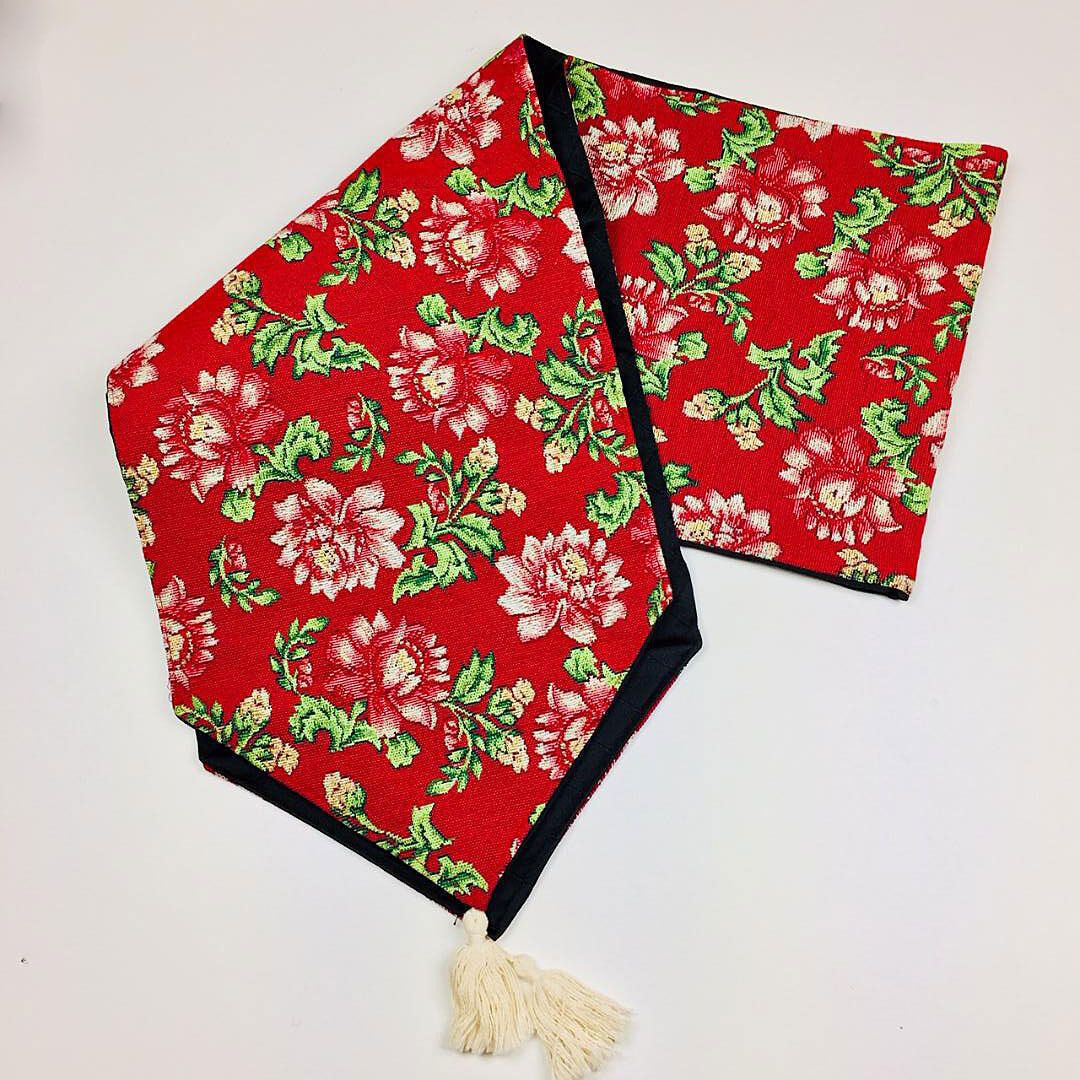 Christmas Amaryllis Floral 72" Tapestry Table Runner ~ April Cornell Collection