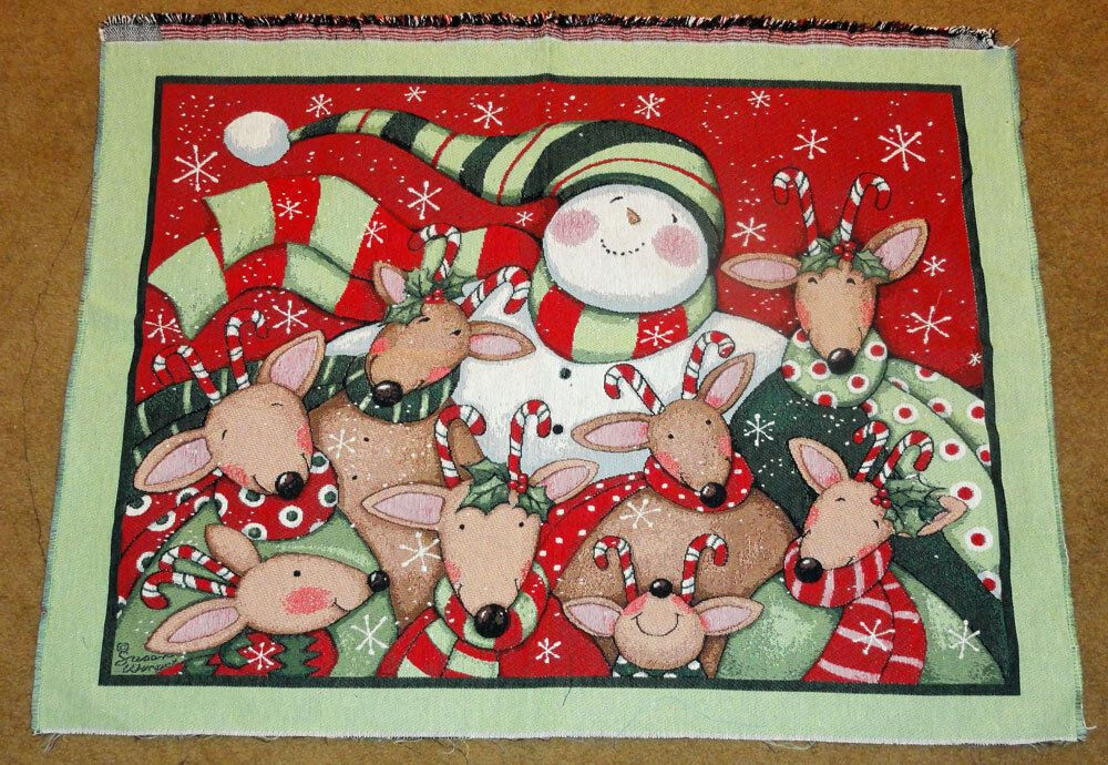 Deer Friends Christmas Reindeer Crafters Tapestry Wall Hanging Fabric Remnant