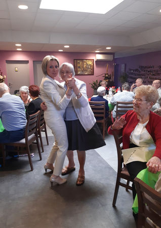 repas grenouille anniveraire residence les hirondelles 2021 6 ans chalon sur saone (94).jp