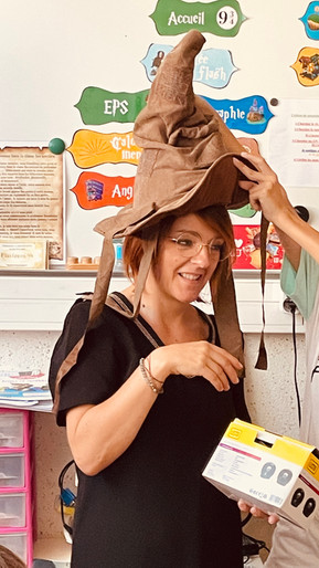Mme Noly (lundi-mardi) enseignante cycle 3 Ecole Jeanne Darc Mâcon.