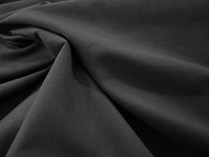 satinette noire grossiste plume et laine