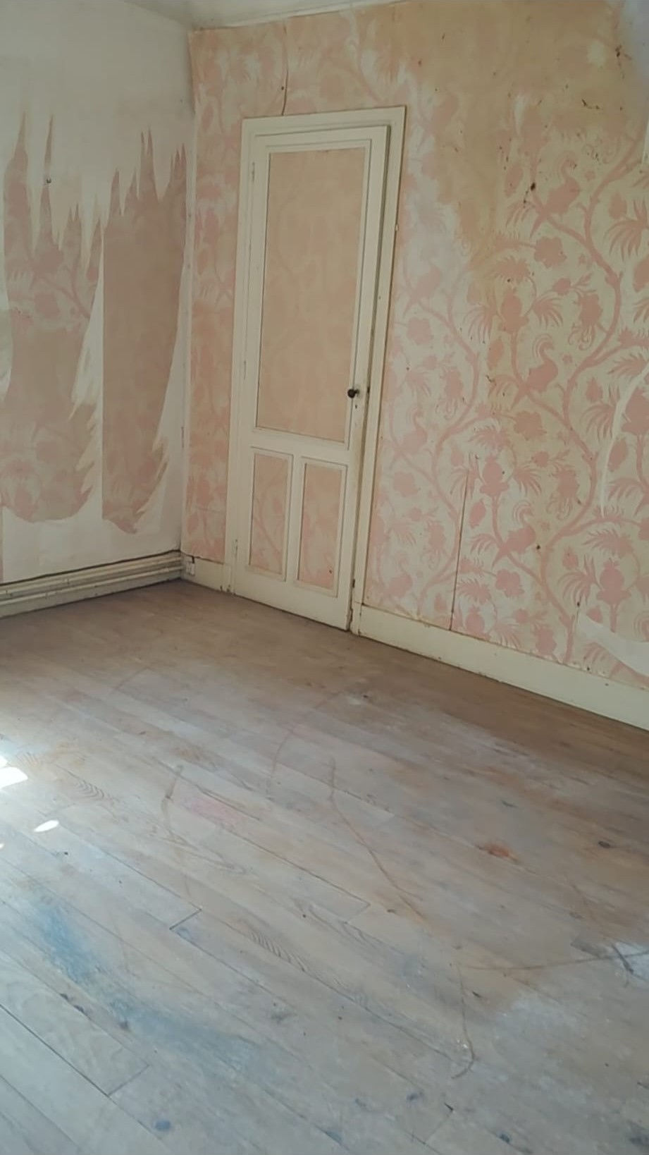 après débarras nettoyage évacuation meubles et encombrants et déchets chantier réalisé par professionnel du débarras et vide maison gv32 Eauze