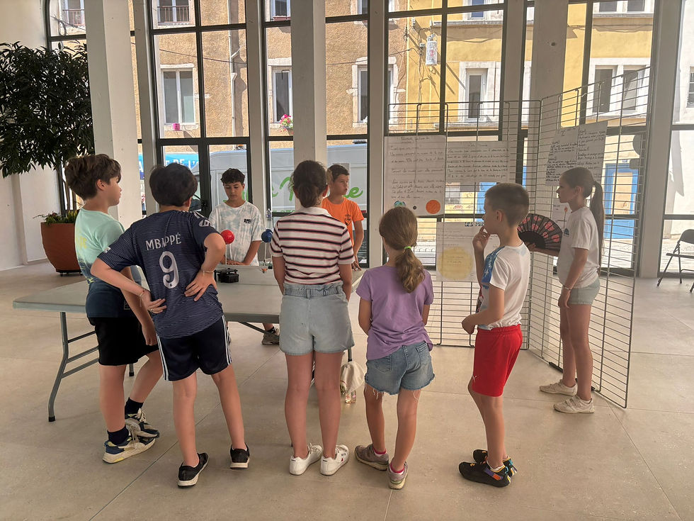 exposition sur l’importance de l’eau classe cm1 cm2 école privée Jeanne d'Arc à Mâcon 71