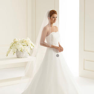 Bianco Evento Veil