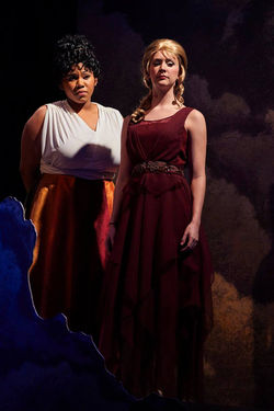 Iris/Narrator