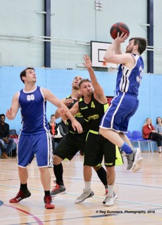 Stealers Red vs. MK Knights pic by Reg Summers Photography