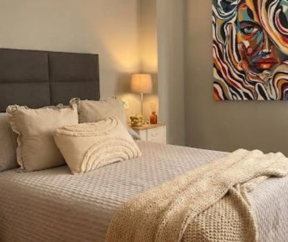Dormitorio principal Villa Costa Miño.JPG