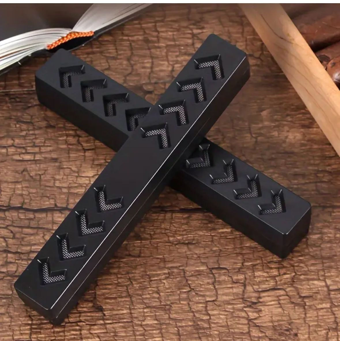 HUMIDIC BLACK CUBOID