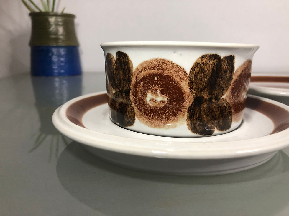 Thumbnail: Arabia Rosmarin Tea Cup Set with Dessert Plate By Ulla Procope