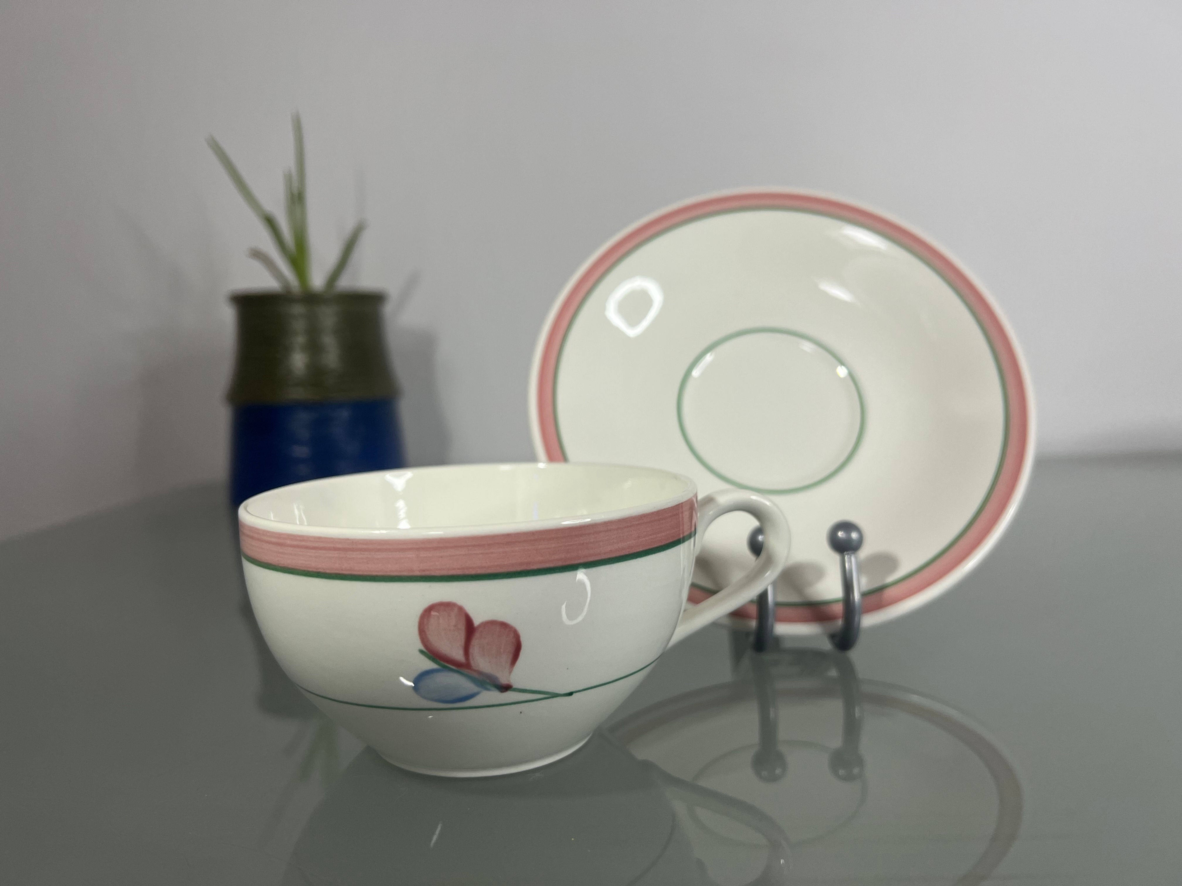 Rörstrand, Jenny, Coffee / Tea Cup Set by Jackie Lynd